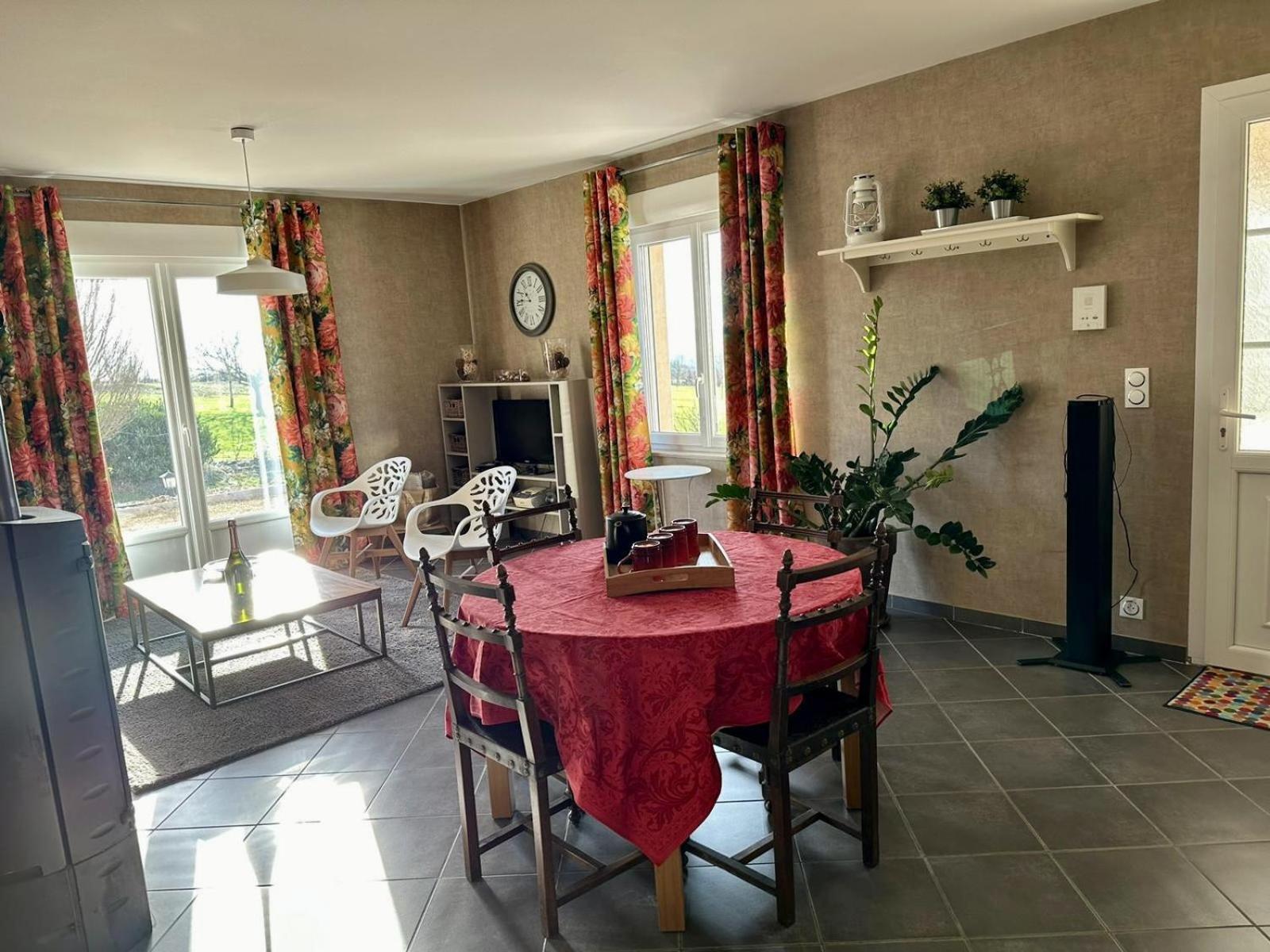 Le Charme Cernay-les-Reims Exterior foto