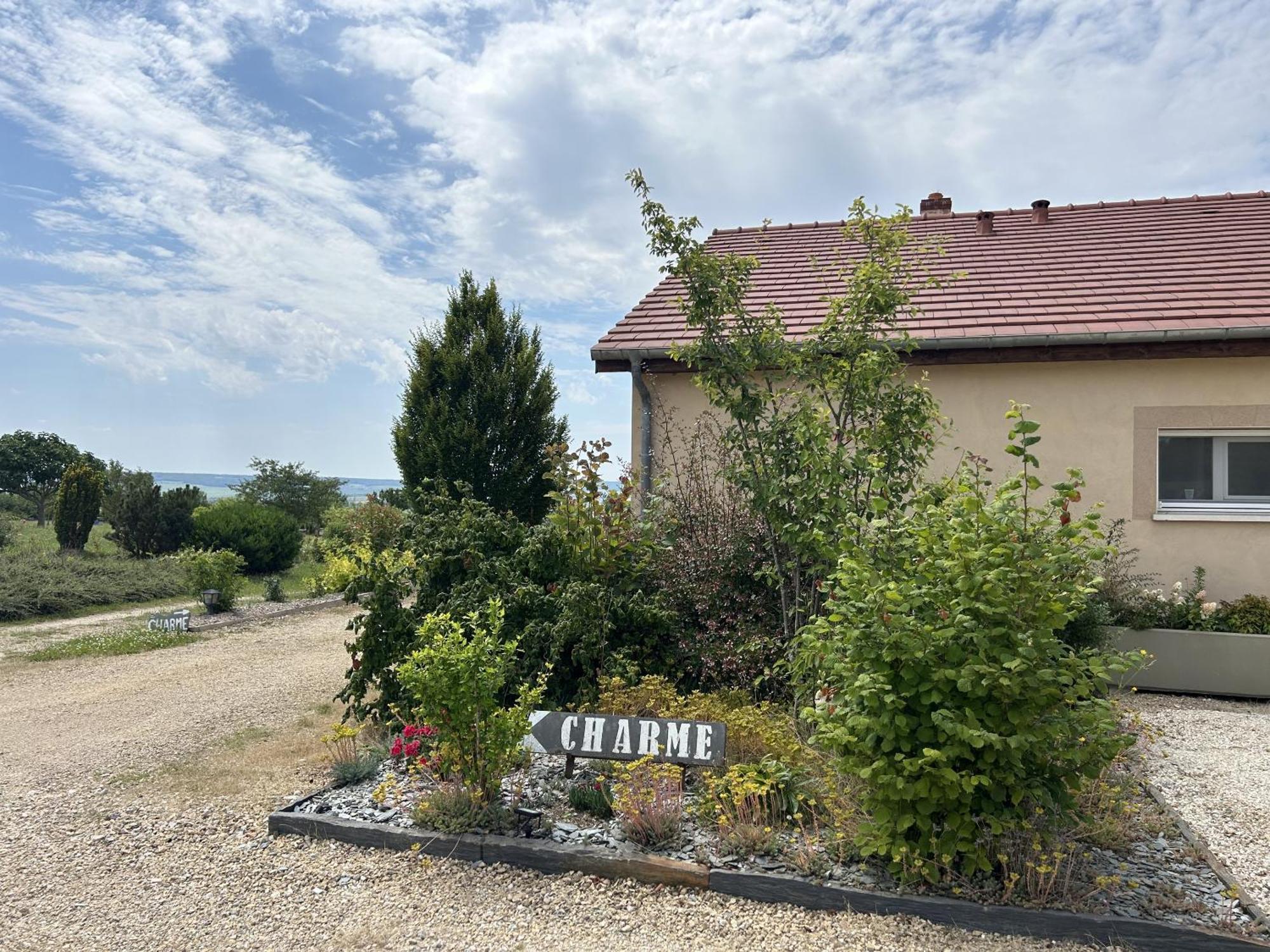 Le Charme Cernay-les-Reims Exterior foto