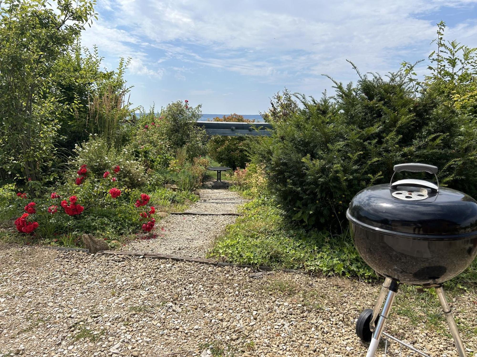 Le Charme Cernay-les-Reims Exterior foto